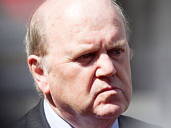 Minister to discuss IBRC inqui...